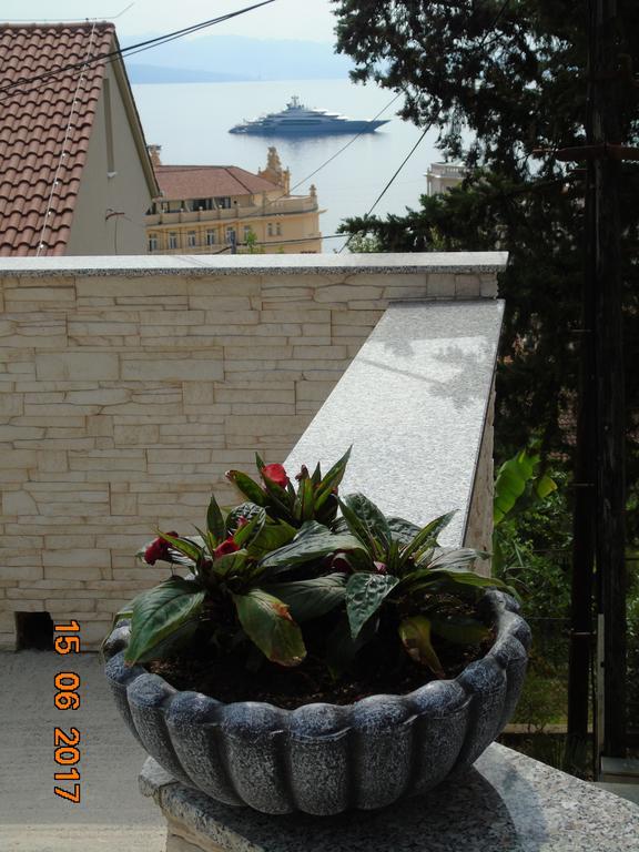 Apartment Mihael Opatija Bagian luar foto